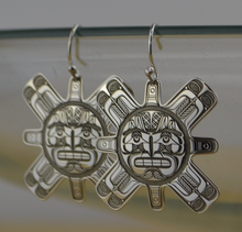 Load image into Gallery viewer, SS Sun Earrings - Large

